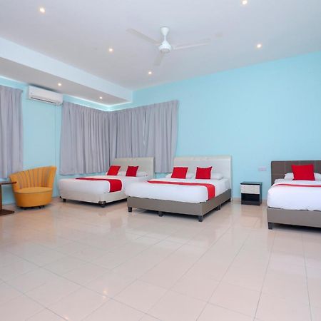 Oyo 90132 Come Inn Premium Kuala Terengganu Dış mekan fotoğraf