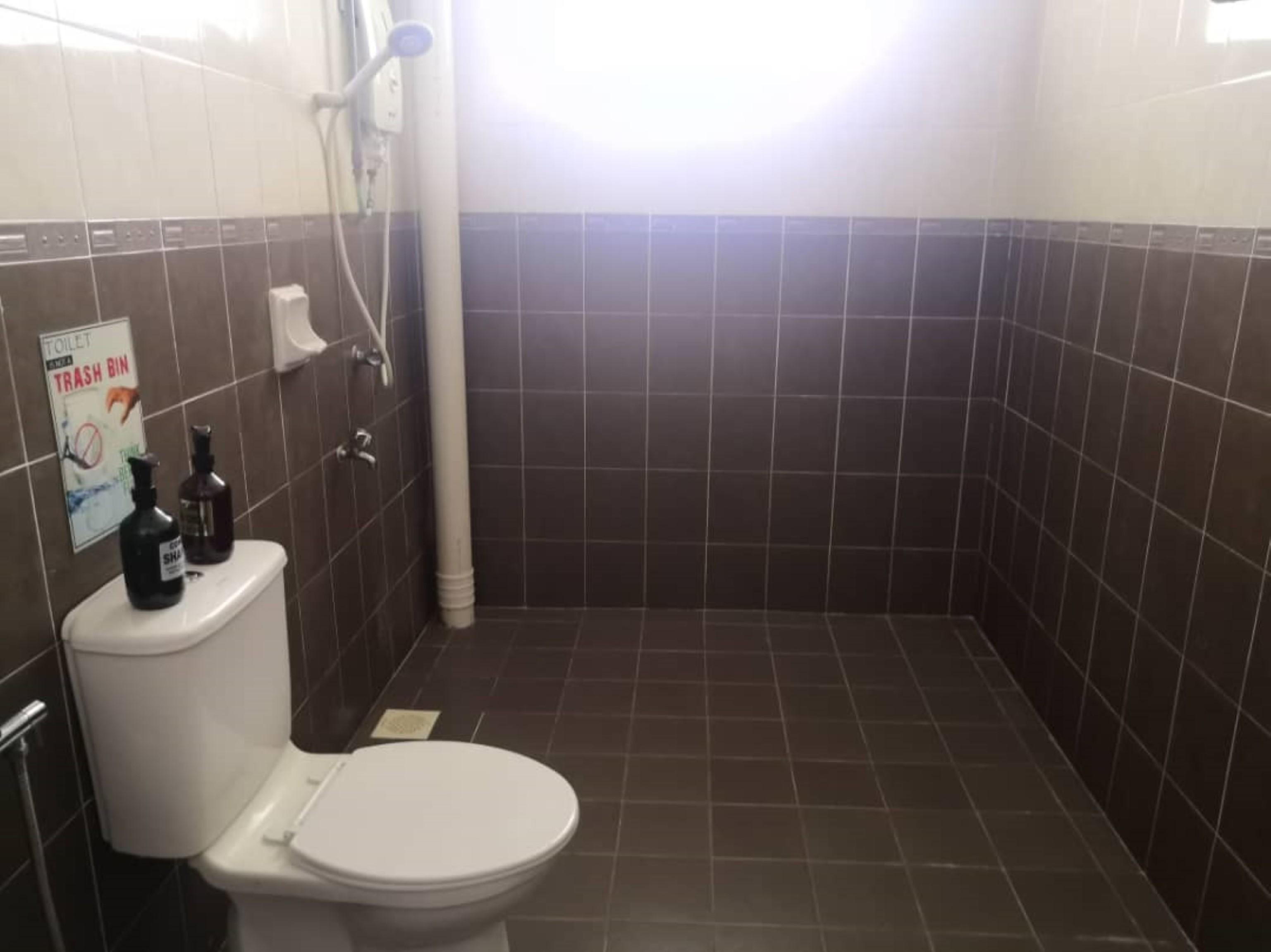 Oyo 90132 Come Inn Premium Kuala Terengganu Dış mekan fotoğraf