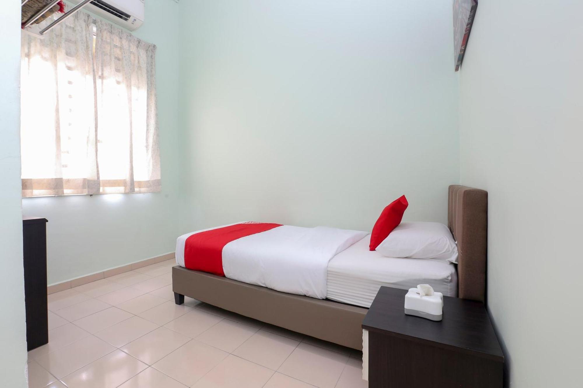 Oyo 90132 Come Inn Premium Kuala Terengganu Dış mekan fotoğraf